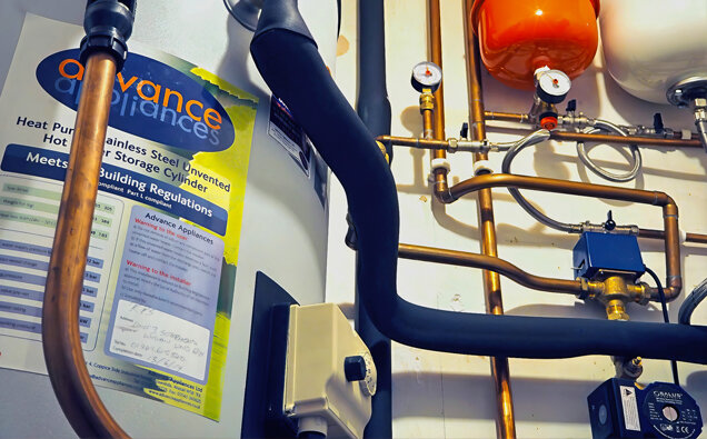 https://hamersleyhotwater.com.au/uploads/2025/06/electric-hot-water-system-72670.jpg