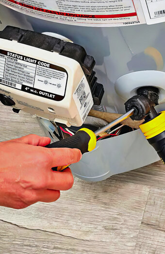 https://hamersleyhotwater.com.au/uploads/2025/06/hot-water-installs-91973.jpg