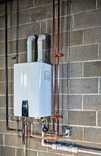 https://hamersleyhotwater.com.au/uploads/2025/06/instant-hot-water-systems-83505.jpg